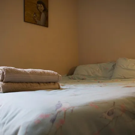 Bed & Breakfast 2's *